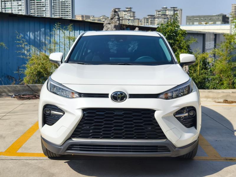 Toyota Wildlander, 2024 — фото 2 из 12