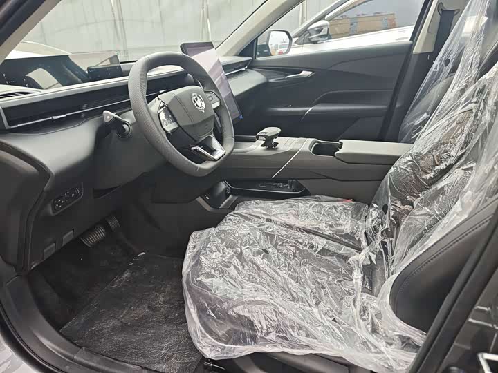 Changan Eado Plus, 2025 — фото 7 из 9