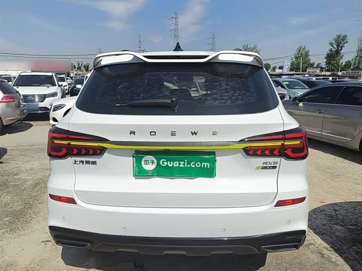 Roewe RX5 Hybrid, 2022 — фото 6 из 9