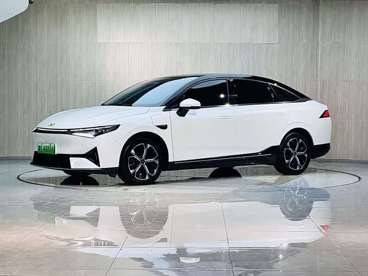 XPeng P5, 2022 — купить в Москве под ключ