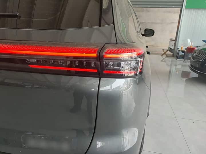 Chery Tiggo 8 Plus, 2024 — фото 8 из 9