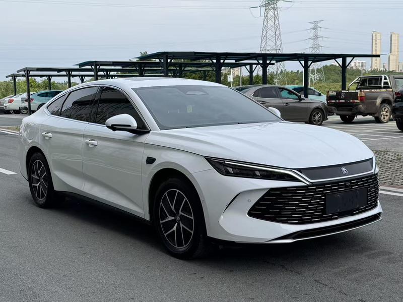 BYD Qin L, 2025 — фото 3 из 10