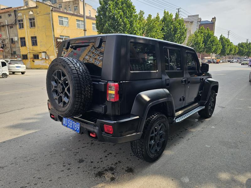 BAIC Beijing BJ40, 2024 — фото 6 из 10