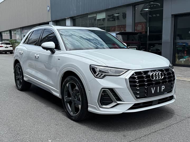 Audi Q3, 2022 — фото 3 из 9