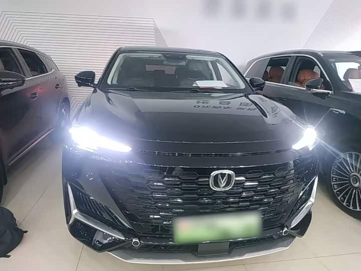 Changan UNI-K Hybrid, 2021 — фото 3 из 9