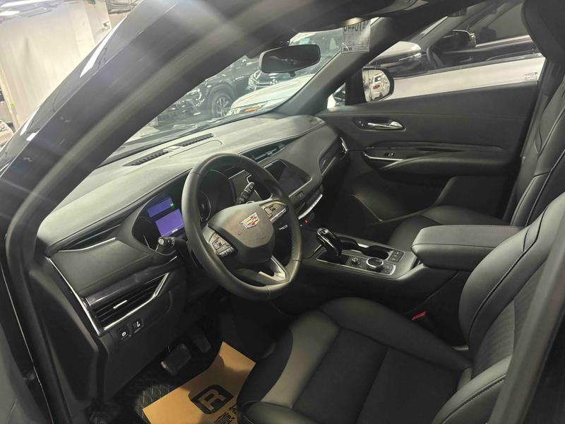 Cadillac XT4, 2022 — фото 7 из 10