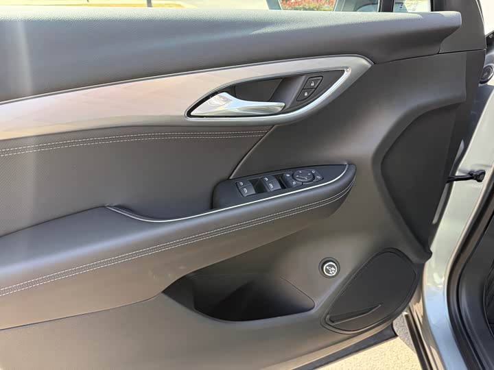 Buick Envision S, 2024 — фото 5 из 9