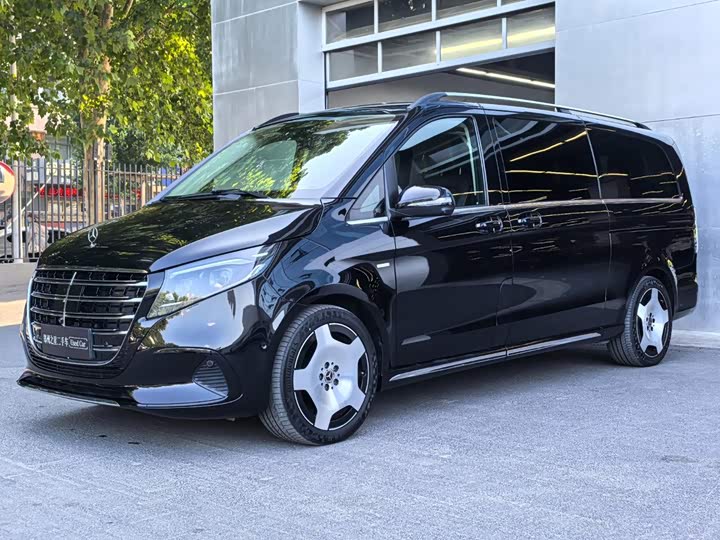 Mercedes-Benz V-Class, 2024 — купить в Оренбурге под ключ