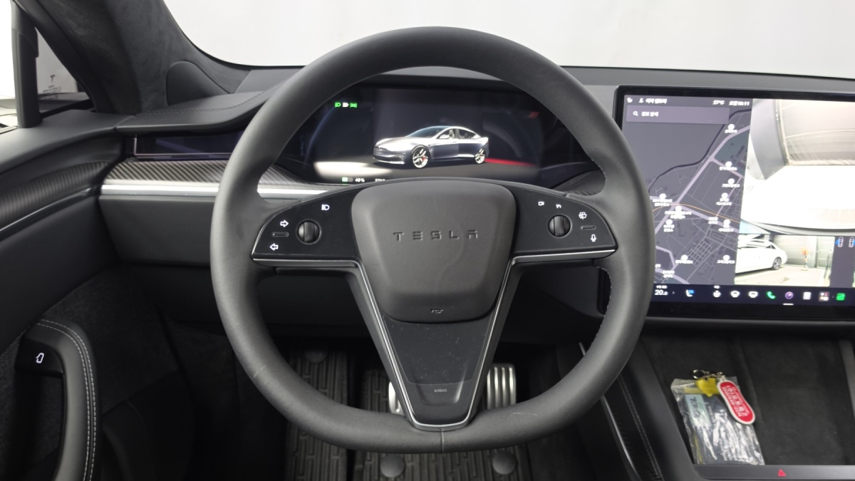 Tesla Model S, 2024 — фото 12 из 12