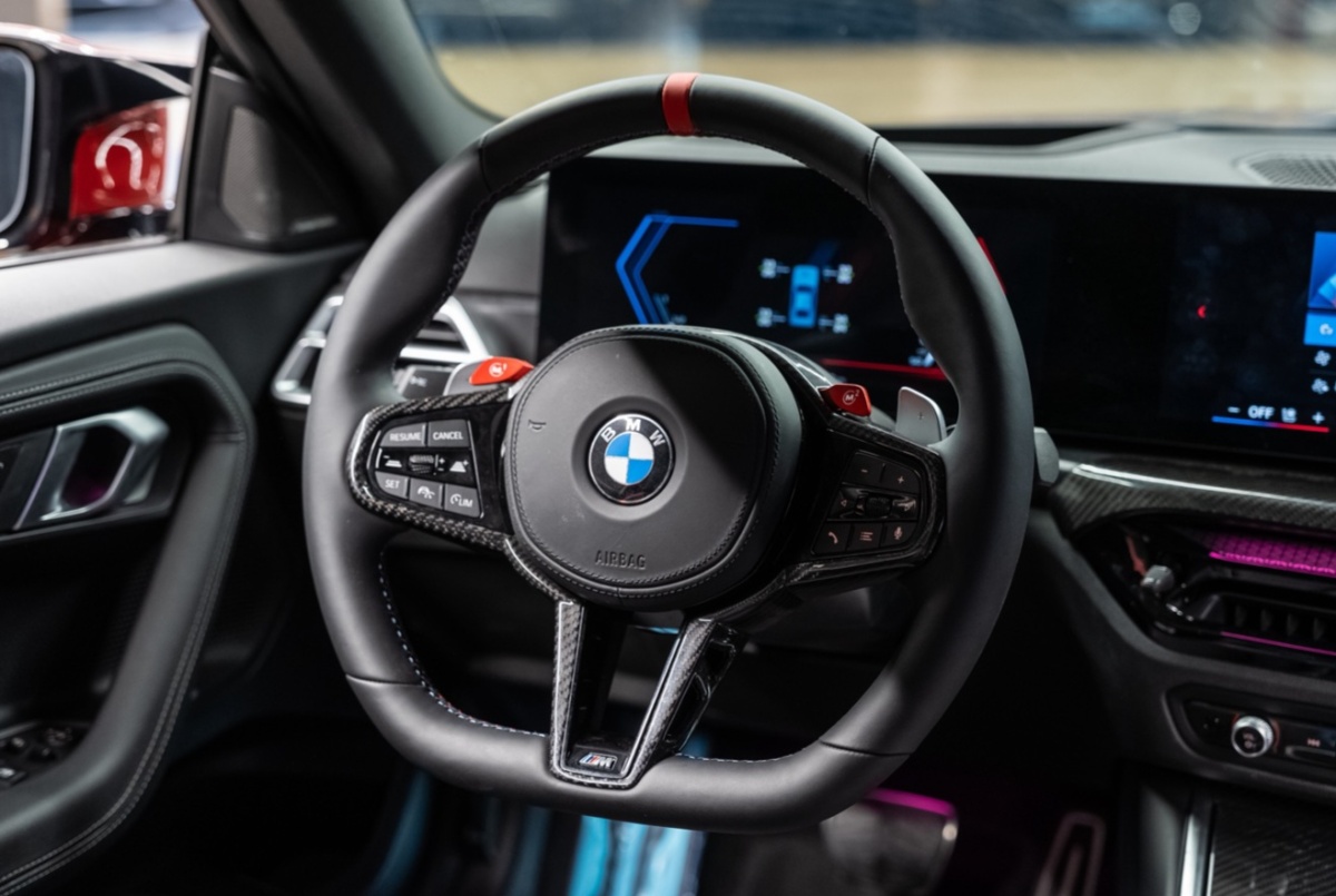 BMW M2, 2025 — фото 6 из 9