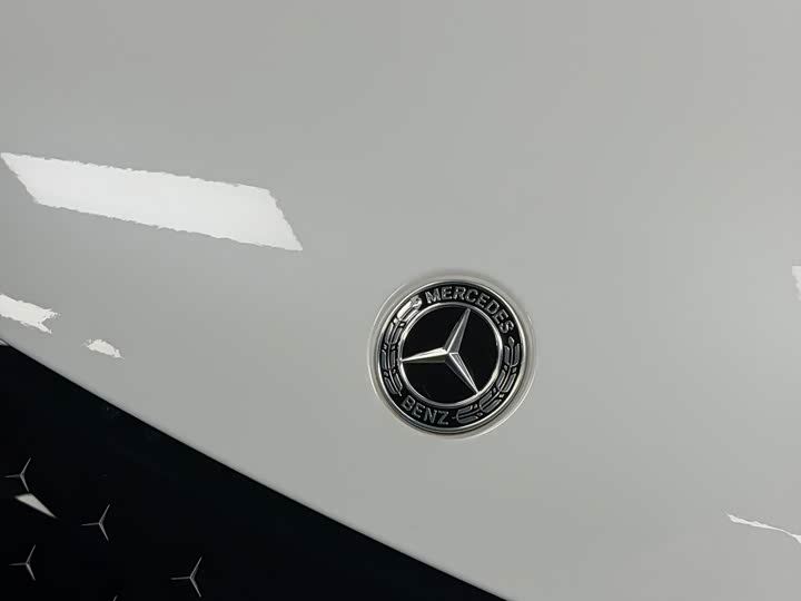 Mercedes-Benz EQE, 2023 — фото 5 из 9