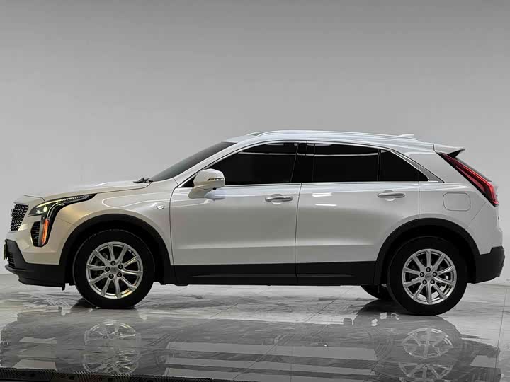 Cadillac XT4, 2022 — фото 9 из 9