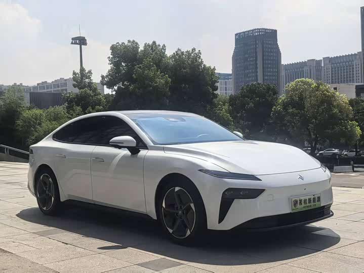Dongfeng Yipai eπ 007, 2024 — фото 3 из 9