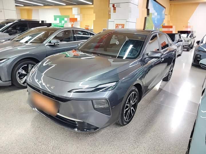 Roewe D6, 2025 — купить в Москве под ключ