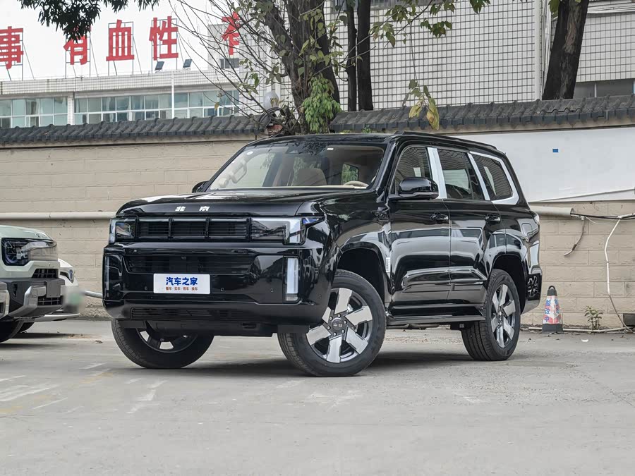 BAIC Beijing BJ60 Hybrid, 2026 — купить в Туле под ключ