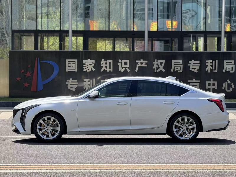 Cadillac CT5, 2024 — фото 4 из 12