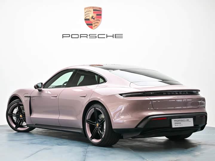 Porsche Taycan, 2023 — фото 4 из 12