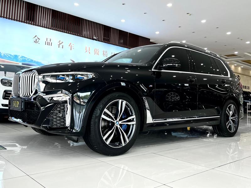 BMW X7, 2022 — купить в Санкт-Петербурге под ключ