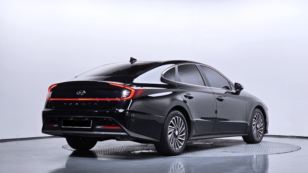 Hyundai Sonata, 2022 — фото 2 из 12