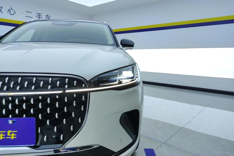 Lincoln Corsair, 2023 — фото 4 из 12