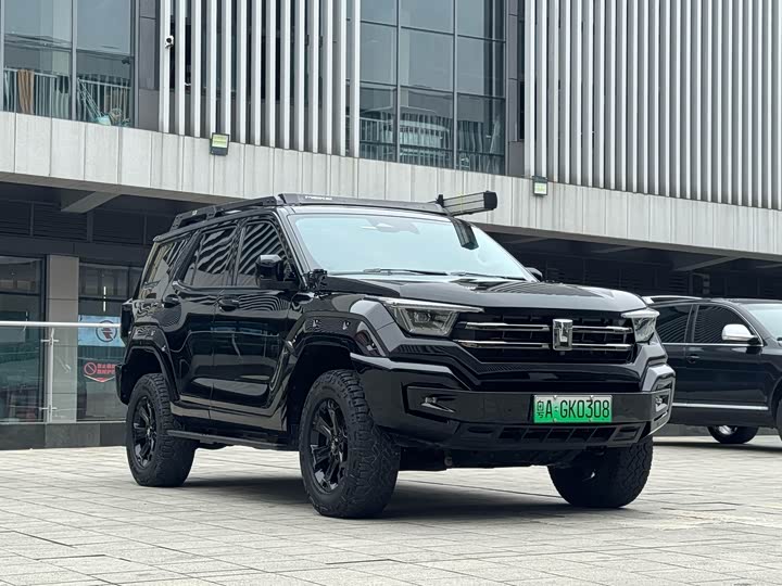 Tank 400 Hybrid, 2024 — фото 3 из 9