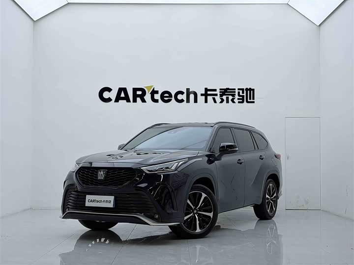 Toyota Crown Kluger, 2023 — купить в Самаре под ключ