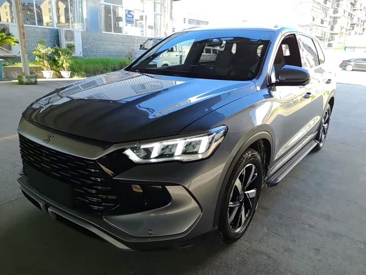 BYD Song Pro Hybrid, 2023 — фото 2 из 9