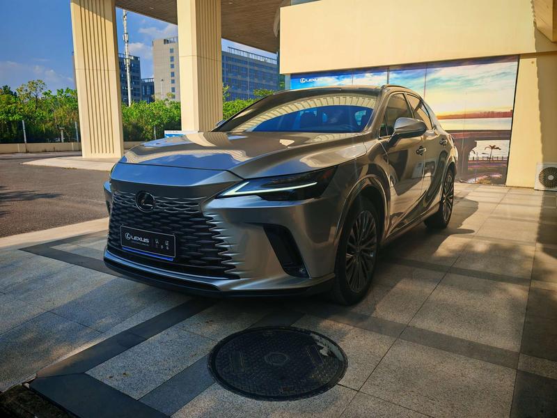 Lexus RX, 2022 — купить в Смоленске под ключ