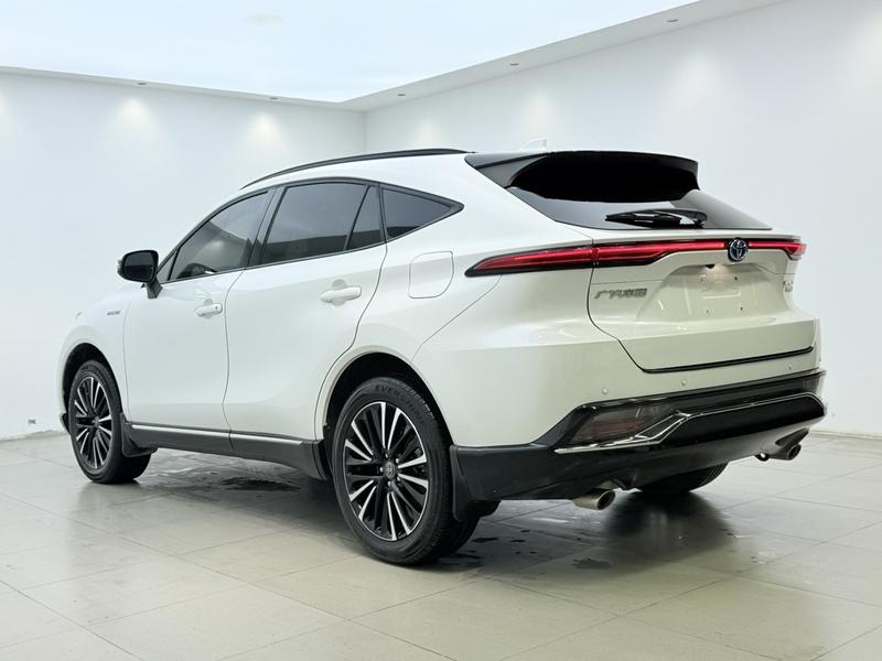 Toyota Venza, 2022 — фото 4 из 12