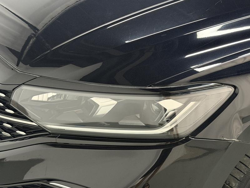 Volkswagen Passat, 2023 — фото 9 из 12