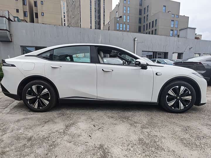 Changan Deepal L07, 2026 — фото 2 из 9