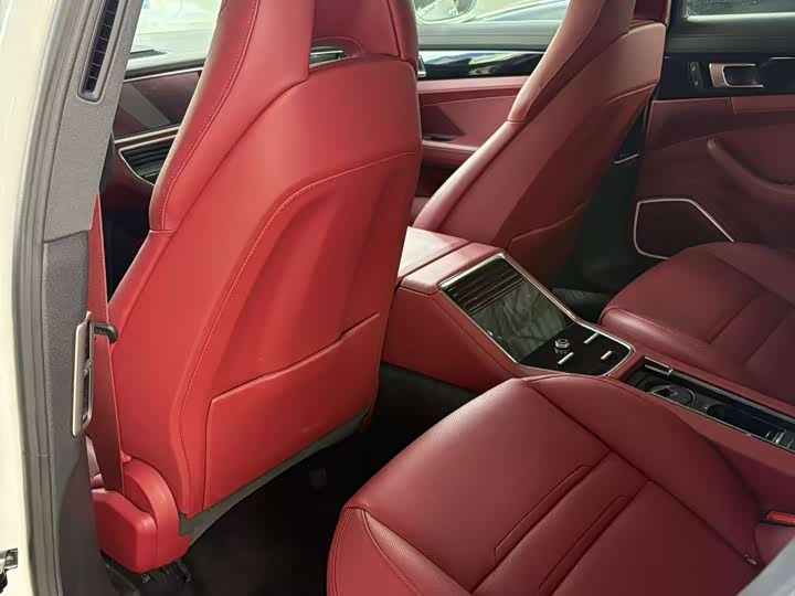 Porsche Panamera, 2023 — фото 6 из 7