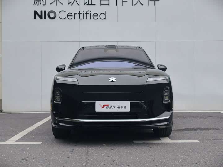 Nio ES8, 2025 — фото 2 из 9
