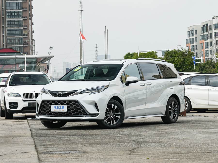 Toyota Granvia, 2026 — купить в Ульяновске под ключ