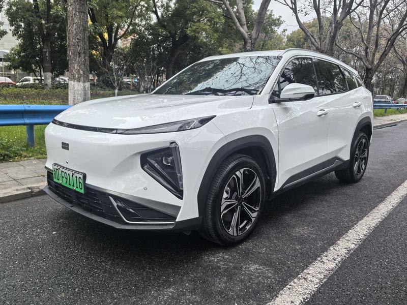 Geely Galaxy L7, 2024 — купить в Перми под ключ