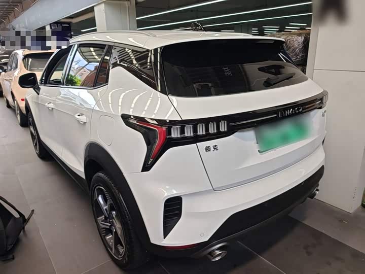 Lynk & Co 06 EM-P Hybrid, 2021 — фото 5 из 9