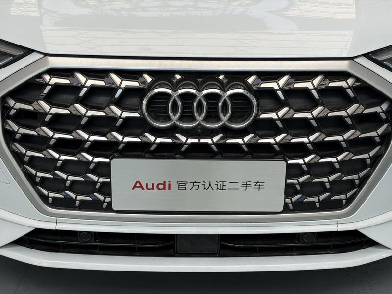 Audi Q3, 2023 — фото 6 из 12