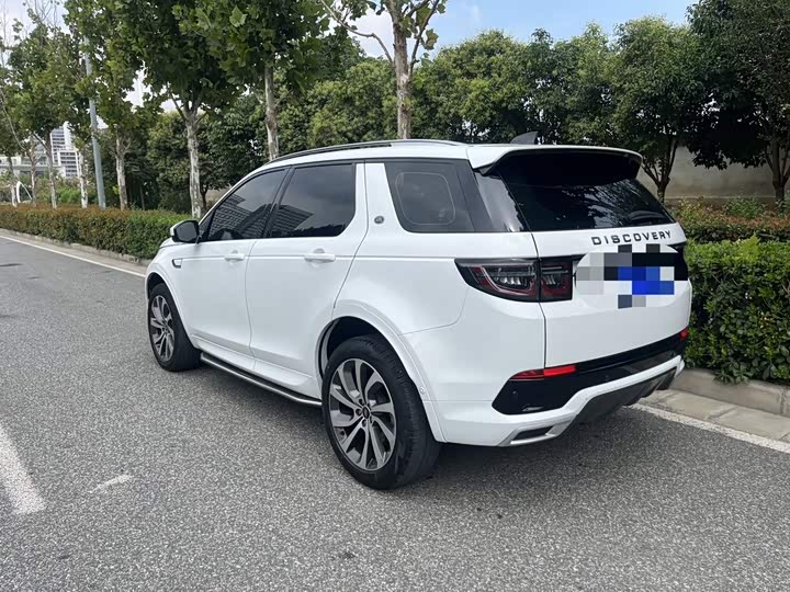 Land Rover Discovery Sport, 2023 — фото 7 из 9