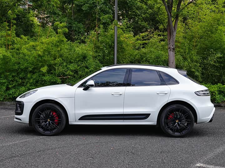 Porsche Macan, 2023 — фото 3 из 9