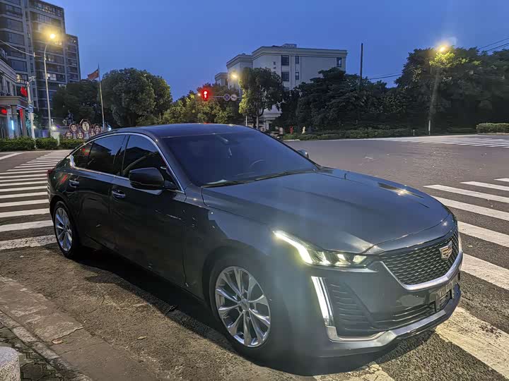 Cadillac CT5, 2022 — фото 3 из 9