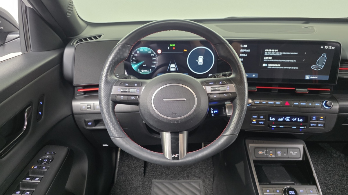 Hyundai Kona, 2023 — фото 12 из 12