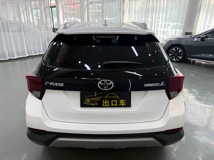 Toyota Yaris L Hatchback, 2022 — фото 5 из 9