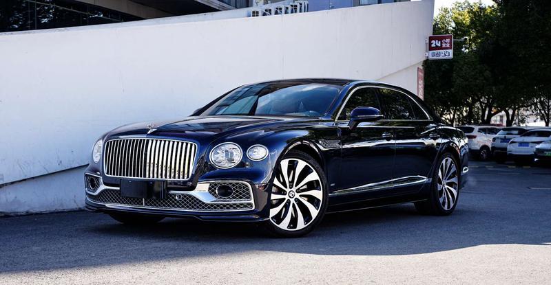 Bentley Flying Spur, 2021 — купить в Чебоксарах под ключ