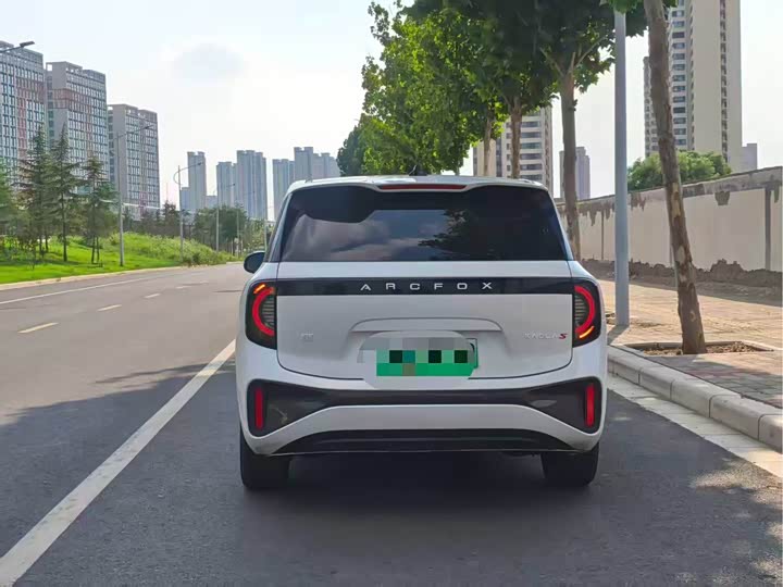 BAIC Arcfox Kaola S, 2025 — фото 7 из 7