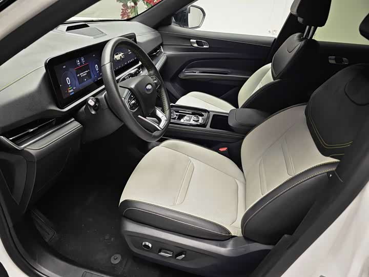 Ford Equator Sport Hybrid, 2025 — фото 2 из 5