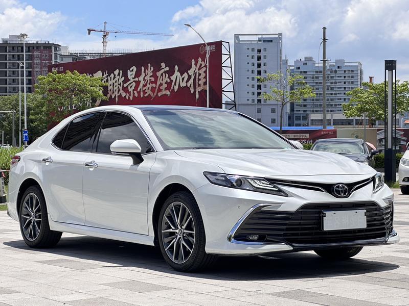 Toyota Camry, 2022 — фото 3 из 12