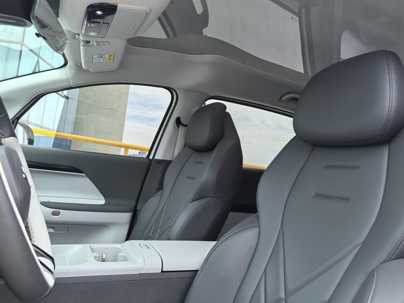 BAIC Arcfox Kaola S, 2025 — фото 11 из 12