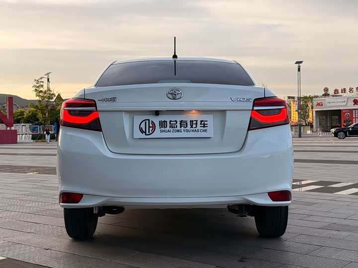Toyota Vios, 2022 — фото 6 из 9