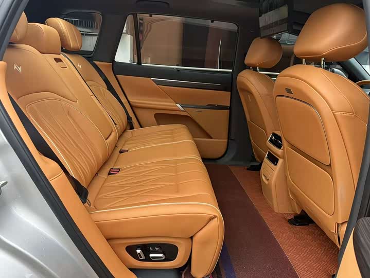 Dongfeng Yipai eπ 008, 2024 — фото 6 из 9