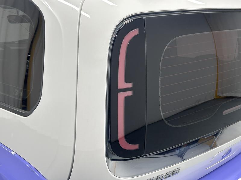 Baojun KiWi EV, 2023 — фото 10 из 12